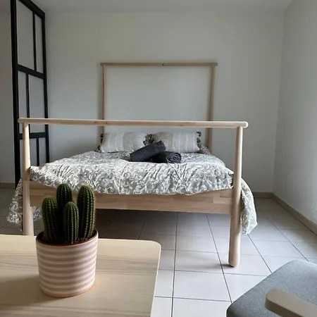 Grand Studio Cozy Lumineux Villabe Exterior photo